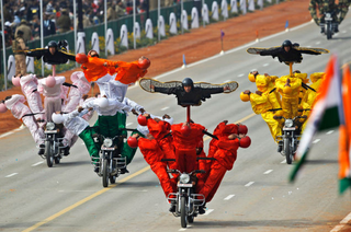 Illustration for article titled India's Border Patrol Performs Incredible Feats on Motorbikes, Wow